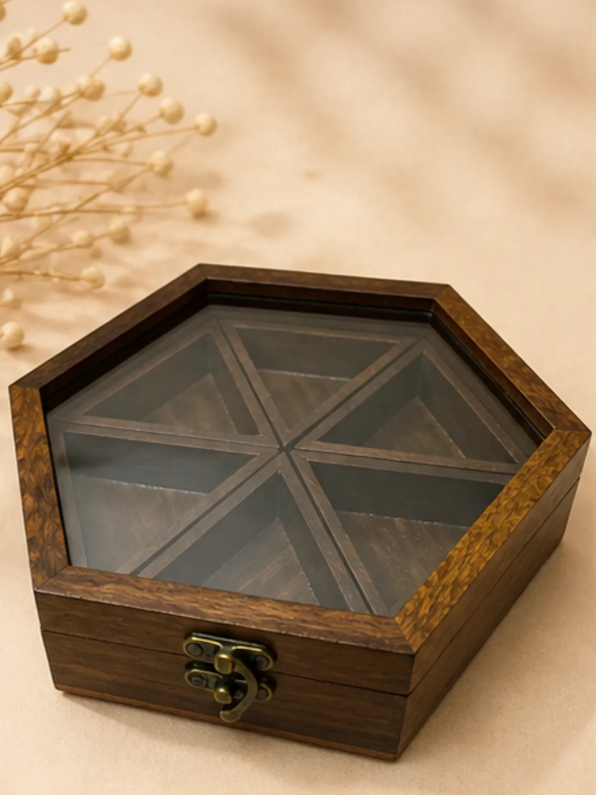 Hexagonal Spice Box with Mirror Lid — y2dQY9o__ZCW58GS1UN_2026-05-11_1.webp