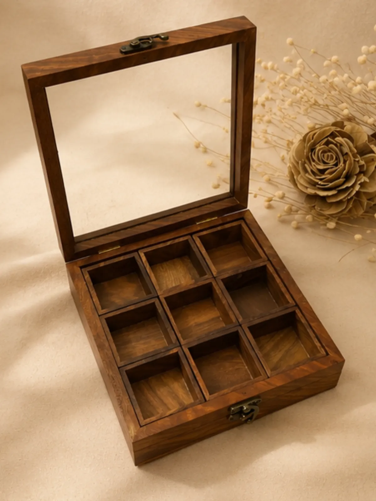 Wooden Masala Dabba — 9 Compartments — d4B5oFY2_0VKWT8IUD2_2026-05-11_3.webp